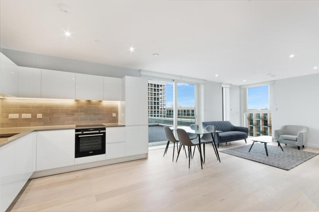 2 bed Apartment for rent in Woolwich. From JOHNS&CO - Royal Wharf 2 bed Apartment for rent in Woolwich. From JOHNS&CO - Royal Wharf