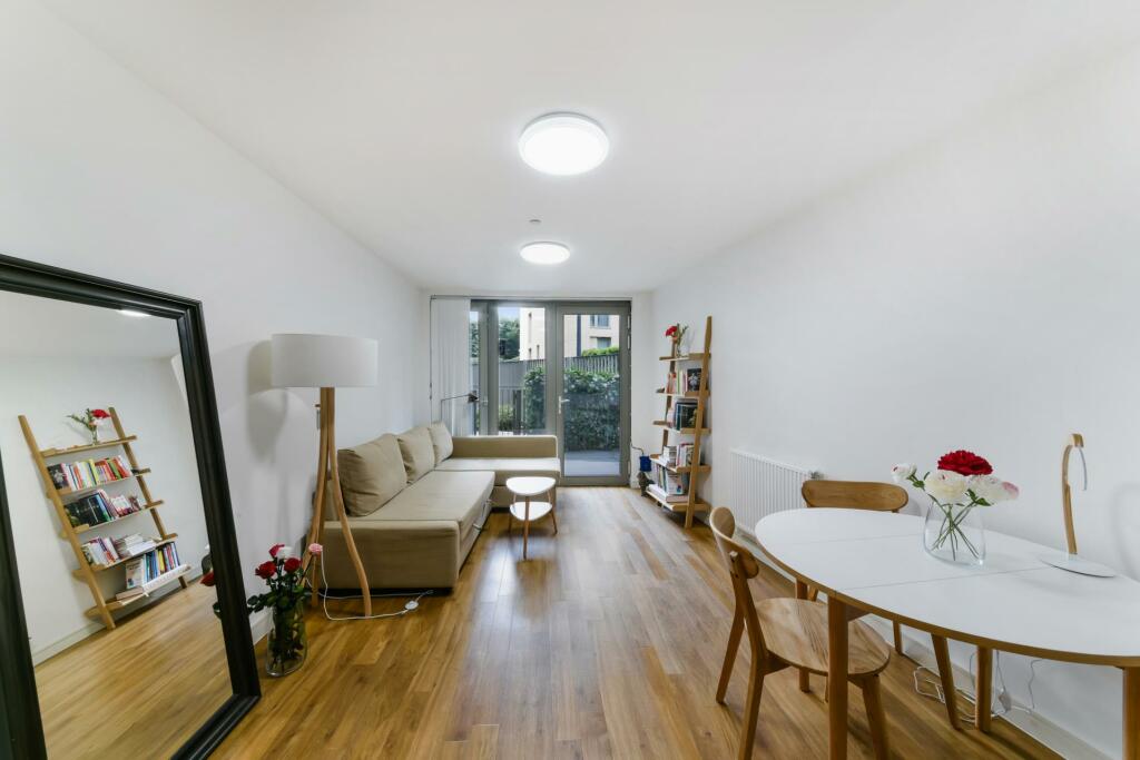 1 bed Apartment for rent in London. From JOHNS&CO - Royal Wharf