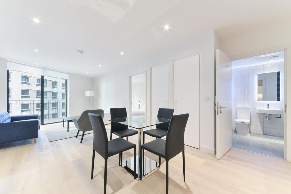 2 bed Apartment for rent in London. From JOHNS&CO - Royal Wharf