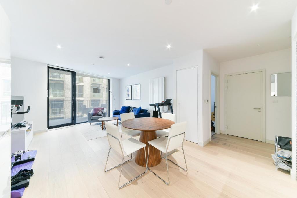 1 bed Apartment for rent in London. From JOHNS&CO - Royal Wharf
