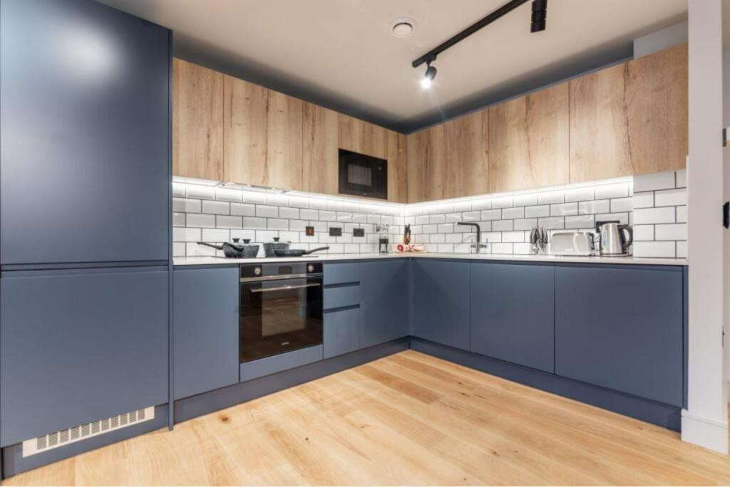 2 bed Apartment for rent in London. From JOHNS&CO - Wapping