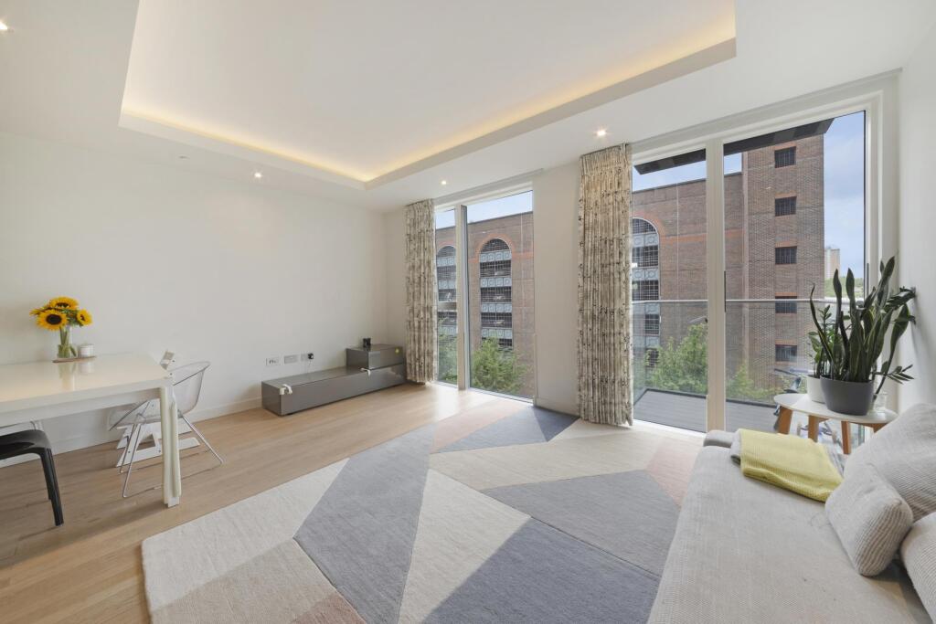 2 bed Apartment for rent in Stepney. From JOHNS&CO - Wapping