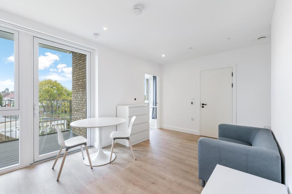 1 bed 1st Floor Flat for rent in London. From JOHNS&CO - West Hampstead 1 bed 1st Floor Flat for rent in London. From JOHNS&CO - West Hampstead