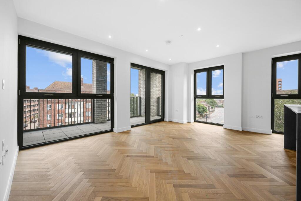 2 bed Apartment for rent in . From JOHNS&CO - West Hampstead