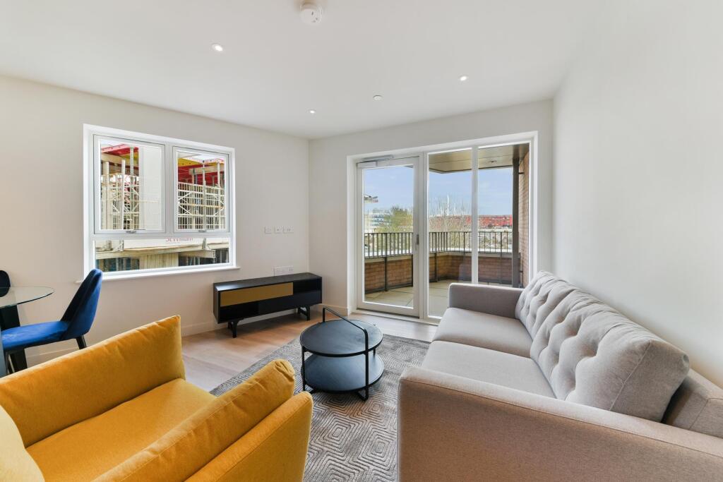 2 bed Apartment for rent in . From JOHNS&CO - West Hampstead