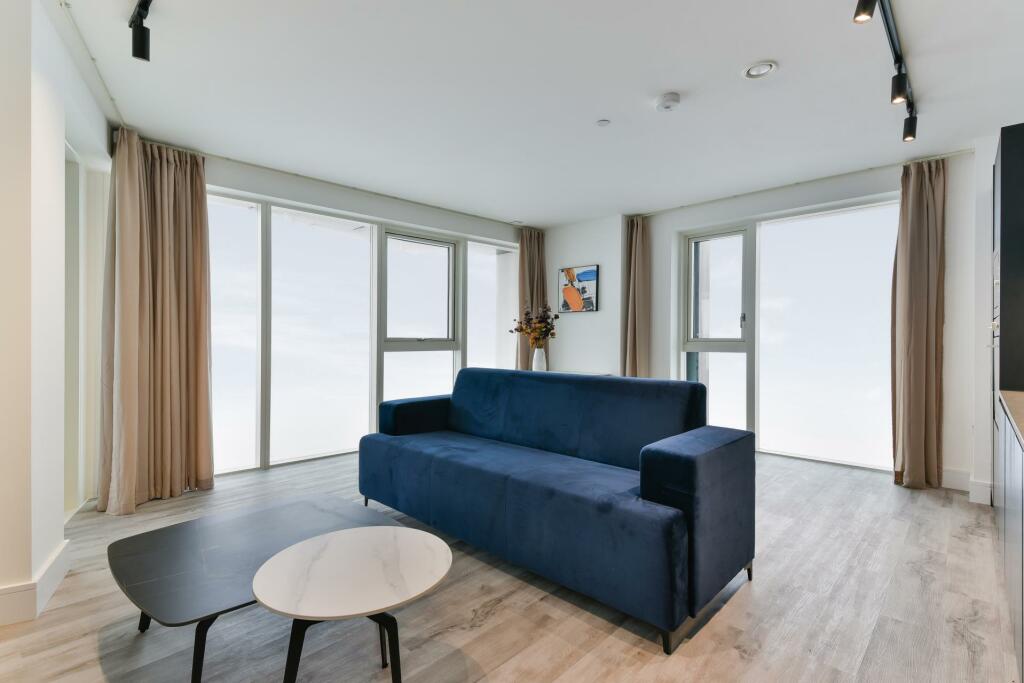 2 bed Apartment for rent in Acton. From JOHNS&CO - West Hampstead