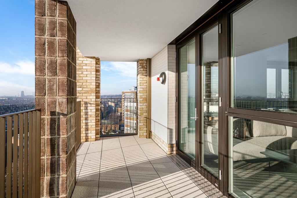 2 bed Apartment for rent in Hampstead. From JOHNS&CO - West Hampstead