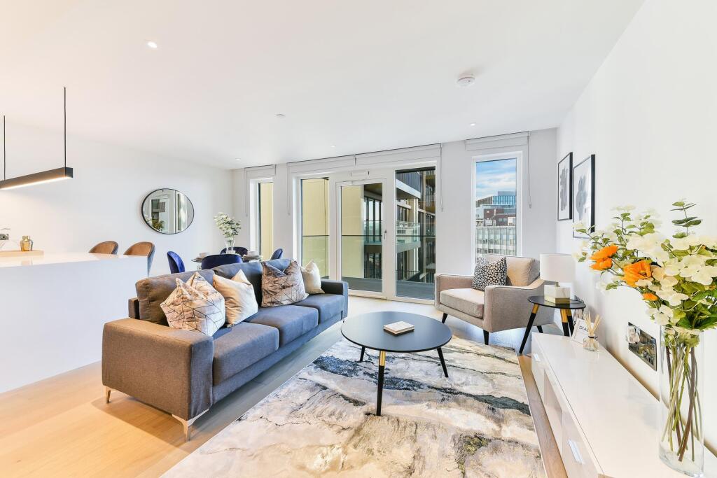 2 bed Apartment for rent in Hammersmith. From JOHNS&CO - West Hampstead