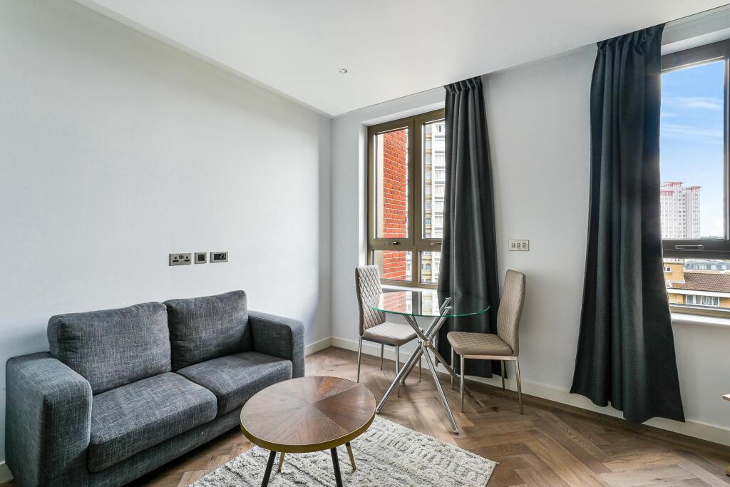 4 bed Apartment for rent in London. From JOHNS&CO - West Hampstead
