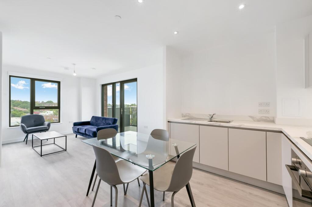 2 bed Apartment for rent in . From JOHNS&CO - West Hampstead