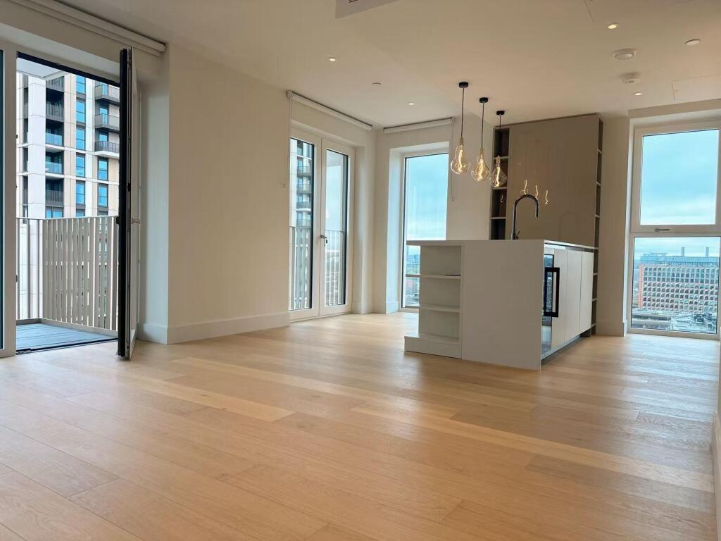 2 bed Apartment for rent in Hammersmith. From JOHNS&CO - West Hampstead