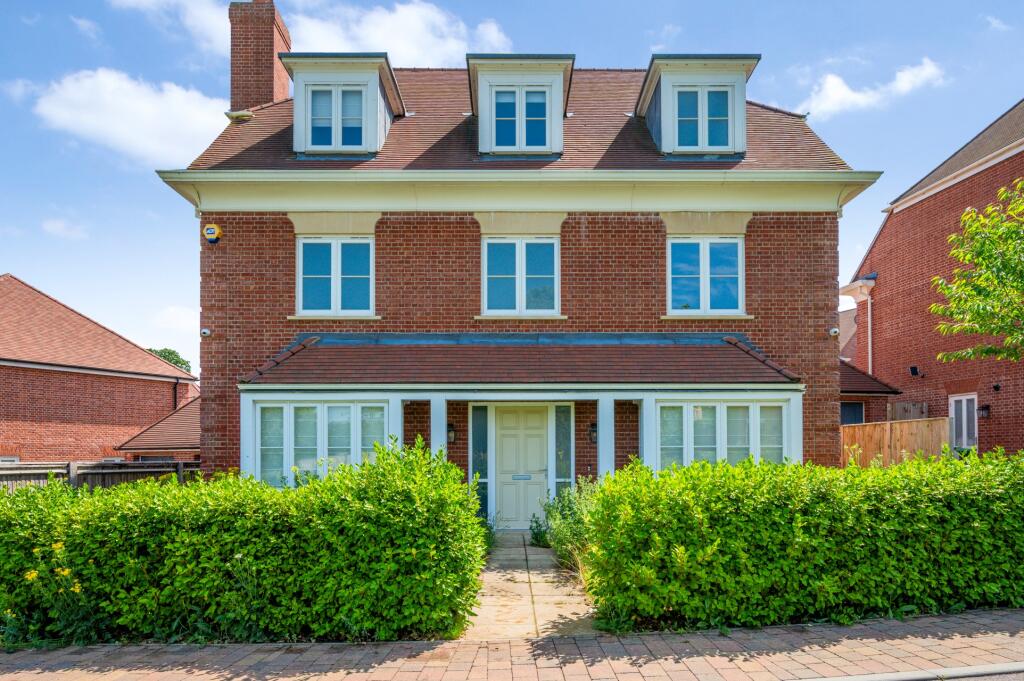 5 bed Mid Terraced House for rent in Hadley Wood. From JOHNS&CO - West Hampstead
