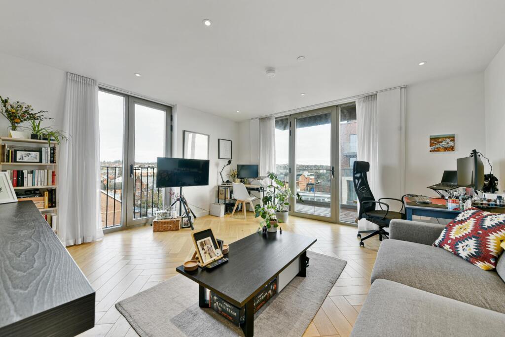 1 bed Apartment for rent in Hampstead. From JOHNS&CO - West Hampstead