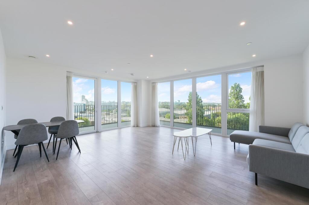 3 bed Apartment for rent in London. From JOHNS&CO - West Hampstead 3 bed Apartment for rent in London. From JOHNS&CO - West Hampstead