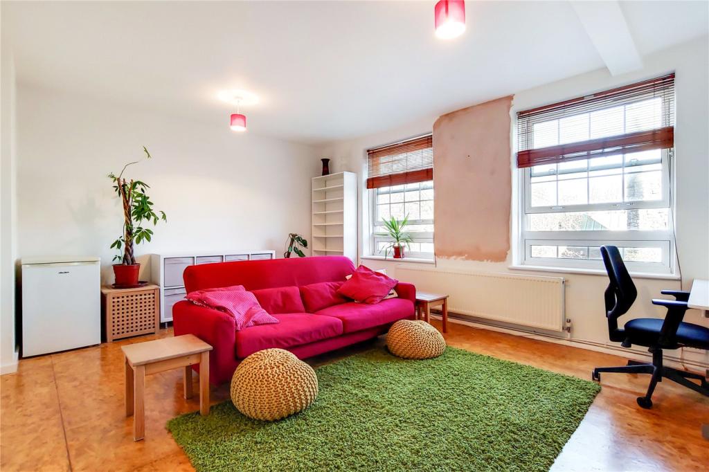 2 bed Flat for rent in London. From Keatons - Deptford