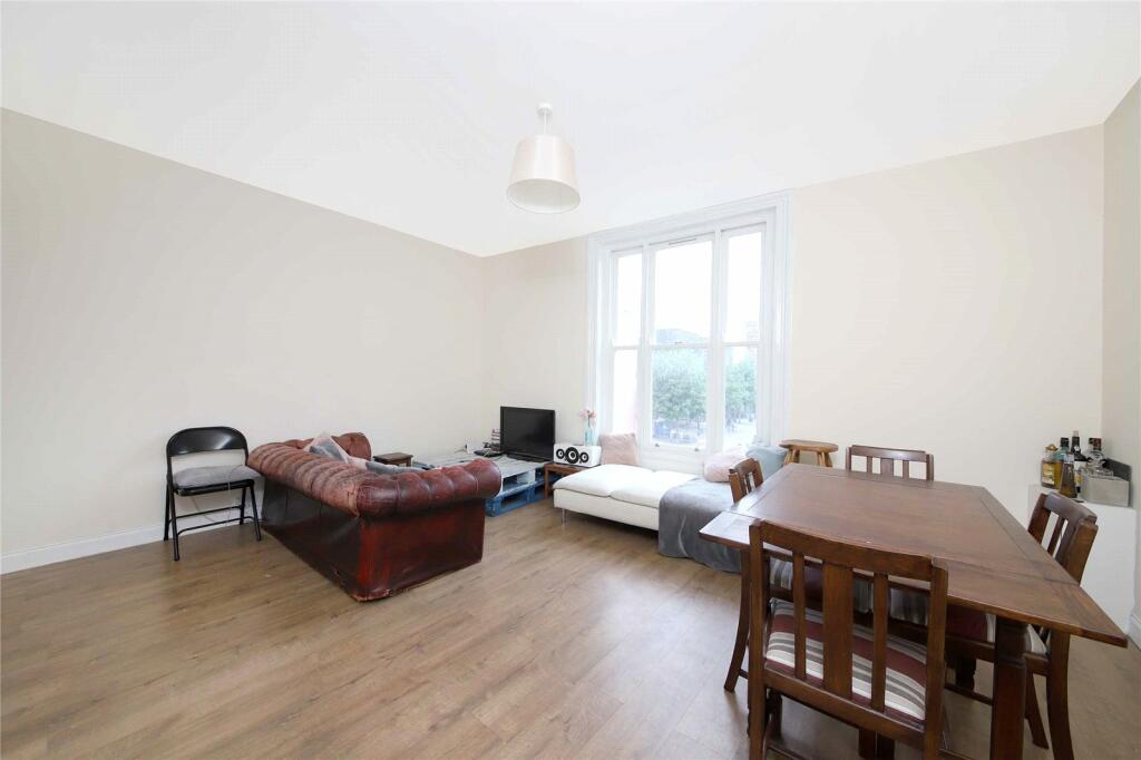 3 bed Flat for rent in London. From Keatons - Deptford