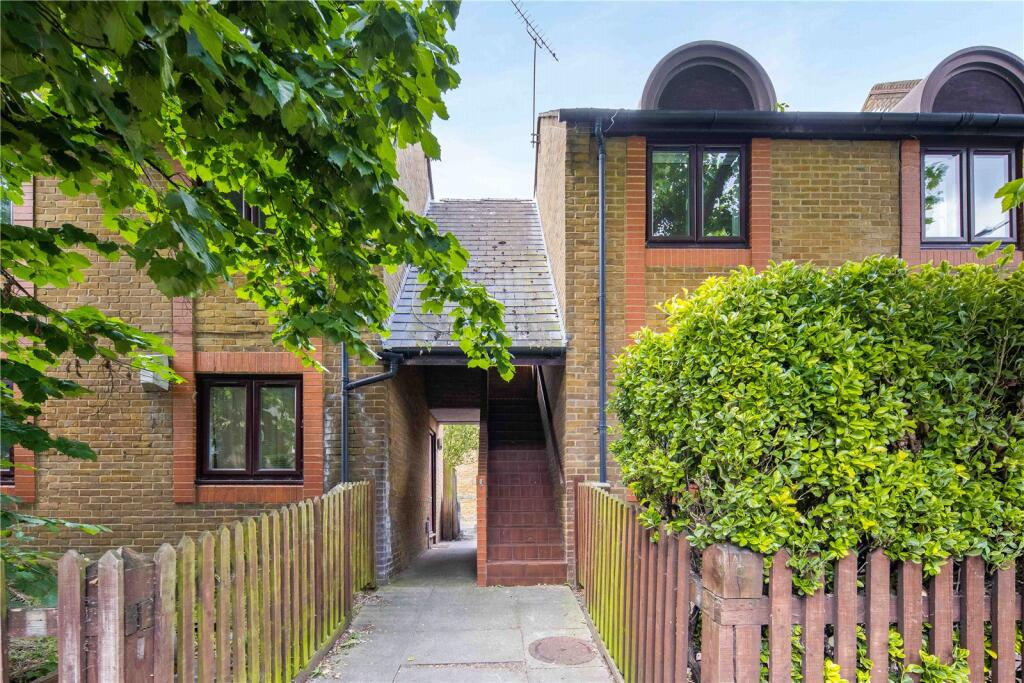 1 bed 1st Floor Flat for rent in Bermondsey. From Keatons - Deptford 1 bed 1st Floor Flat for rent in Bermondsey. From Keatons - Deptford