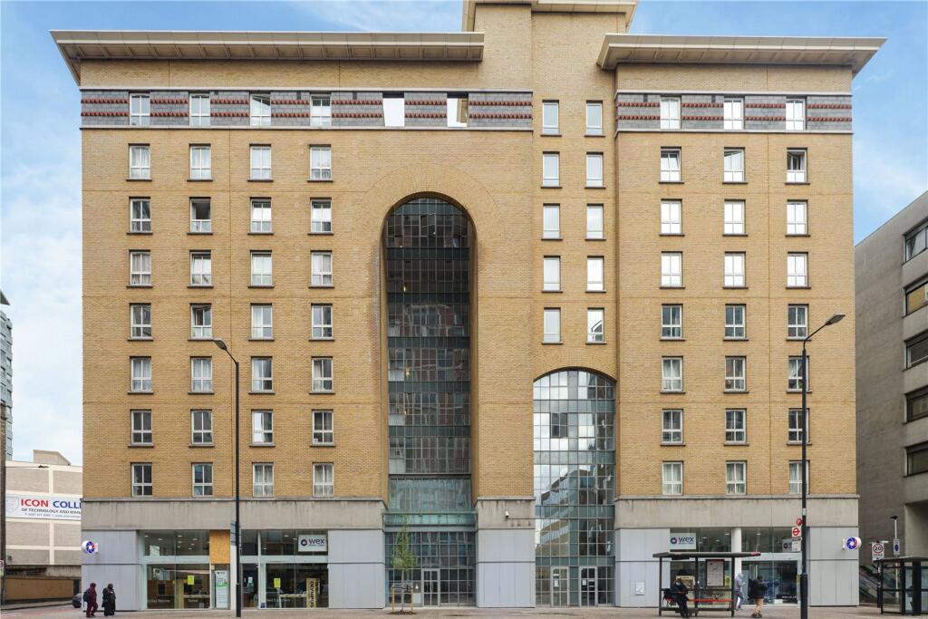 1 bed 1st Floor Flat for rent in Stepney. From Keatons - Shoreditch