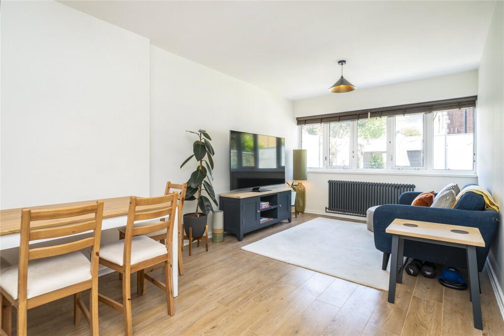 2 bed Annexe for rent in London. From Keatons - Shoreditch