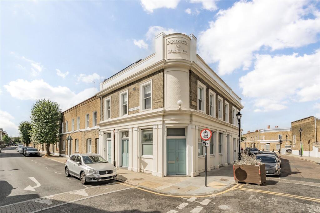 2 bed 1st Floor Flat for rent in Bethnal Green. From Keatons - Shoreditch 2 bed 1st Floor Flat for rent in Bethnal Green. From Keatons - Shoreditch