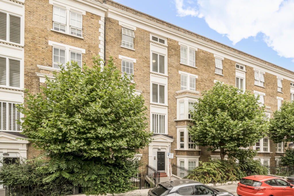 1 bed 1st Floor Flat for rent in Bethnal Green. From Keatons - Shoreditch