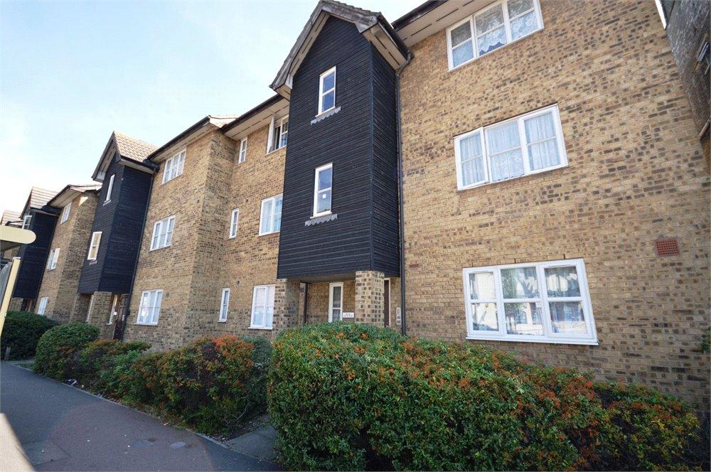 1 bed Flat for rent in London. From Keatons - Wanstead