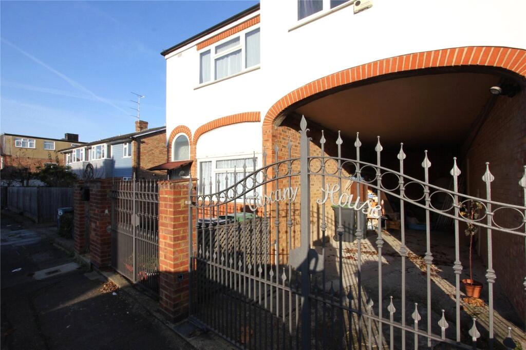 0 bed Studio for rent in Hornsey. From Keats Estate Agents - London