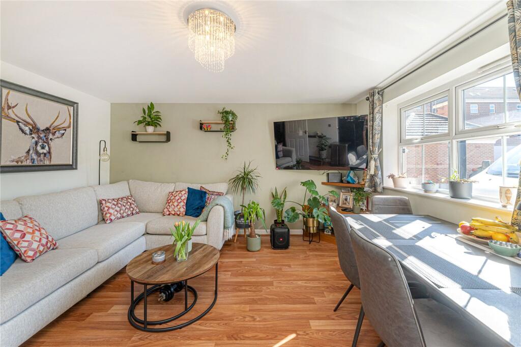 2 bed Apartment for rent in London. From Keats Estate Agents - London