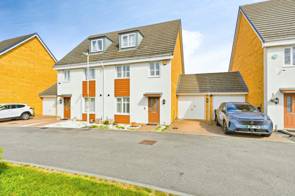 4 bed Semi Detached for rent in Crayford. From Keller Williams Advantage - Covering Kent and South East London