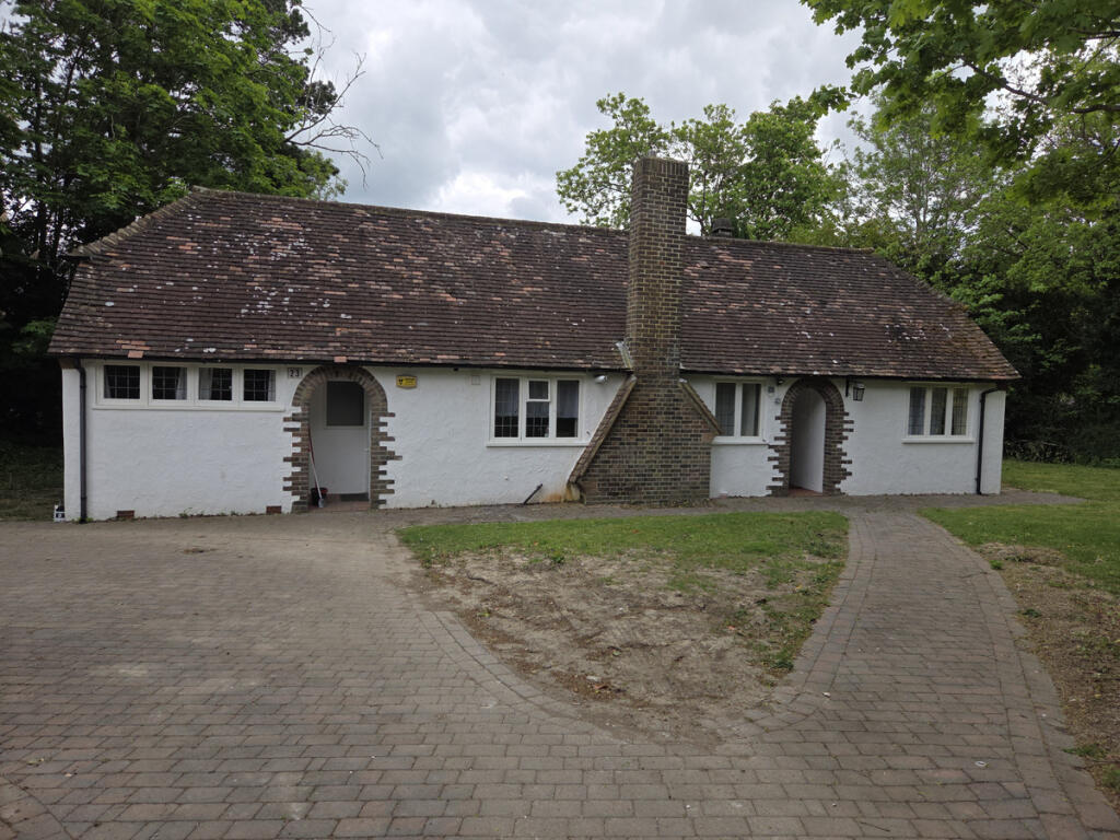 3 bed Cottage for rent in Coulsdon. From Keller Williams Advantage - Covering Kent and South East London