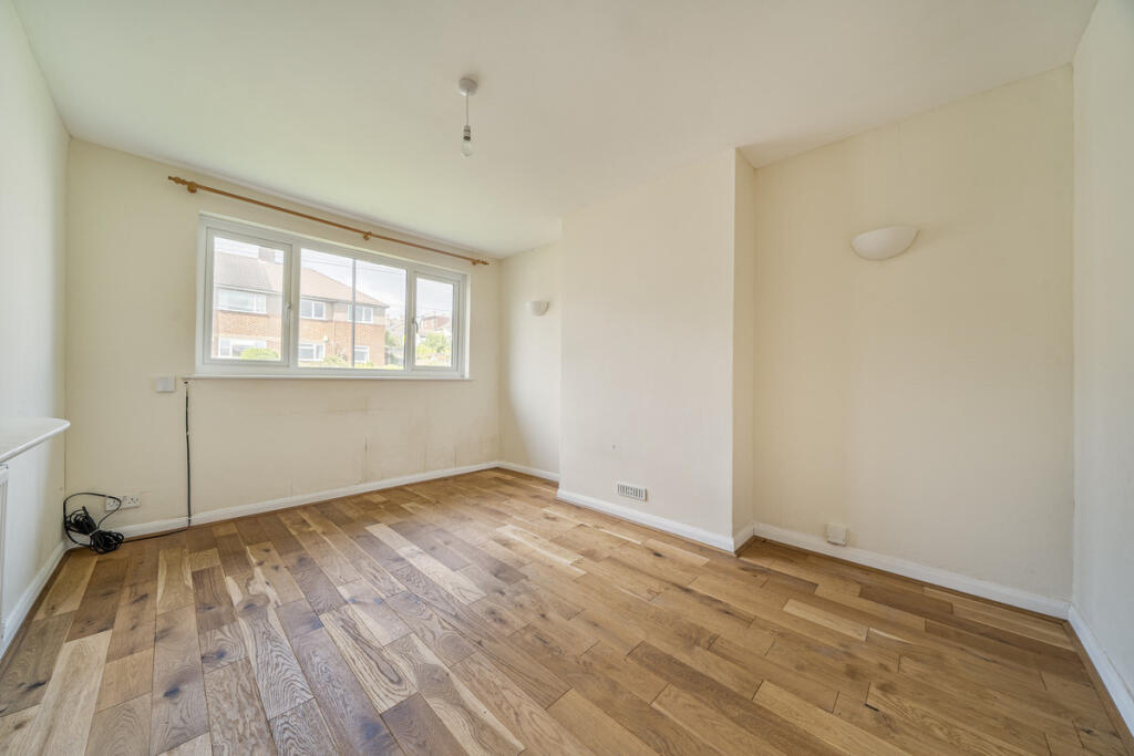 2 bed 1st Floor Flat for rent in London. From Keller Williams Advantage - Covering Kent and South East London