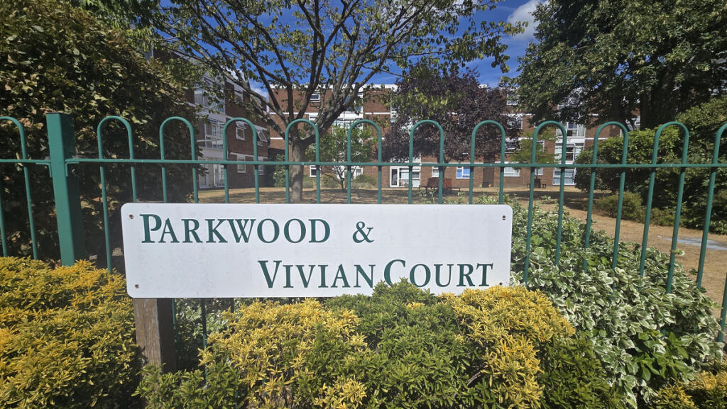 2 bed Apartment for rent in Beckenham. From Keller Williams Advantage - Covering Kent and South East London 2 bed Apartment for rent in Beckenham. From Keller Williams Advantage - Covering Kent and South East London