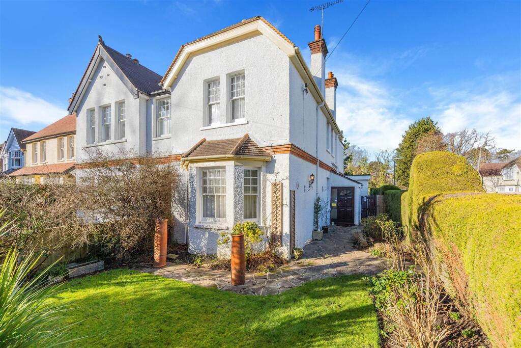 4 bed Semi Detached for rent in Walton on the Hill. From Kennedys - Tadworth- Sales
