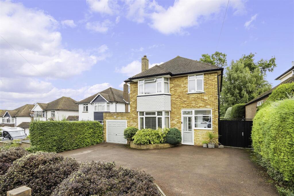 3 bed Detached for rent in Great Burgh. From Kennedys - Tadworth- Sales 3 bed Detached for rent in Great Burgh. From Kennedys - Tadworth- Sales