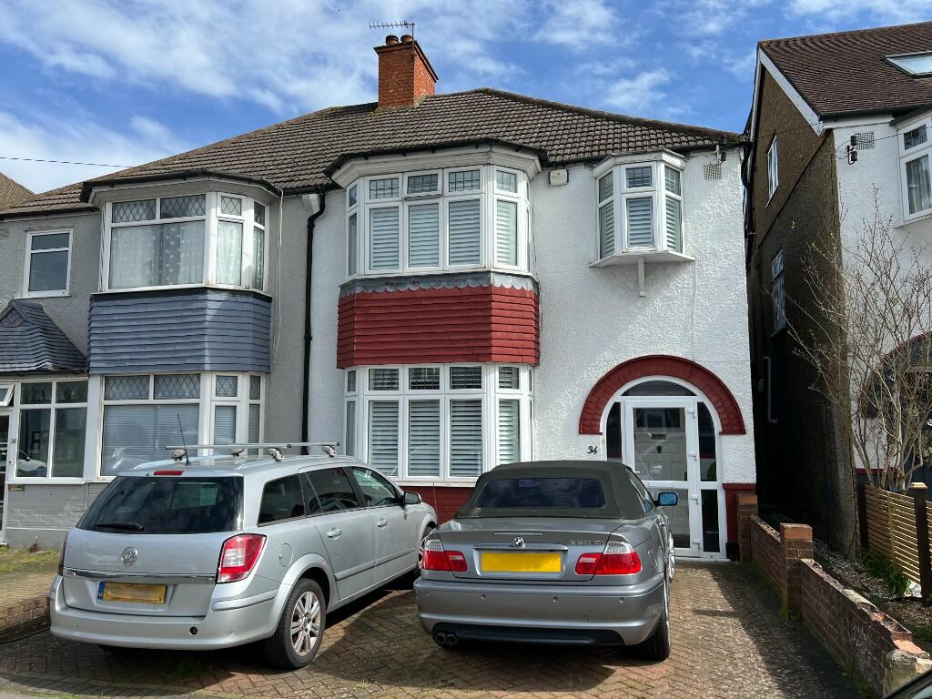 3 bed Semi-Detached House for rent in London. From Kenyons Estate Agents - Carshalton