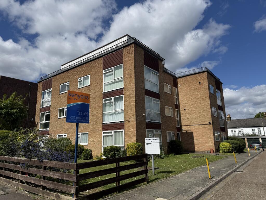 2 bed Penthouse for rent in Wallington. From Kenyons Estate Agents - Carshalton 2 bed Penthouse for rent in Wallington. From Kenyons Estate Agents - Carshalton