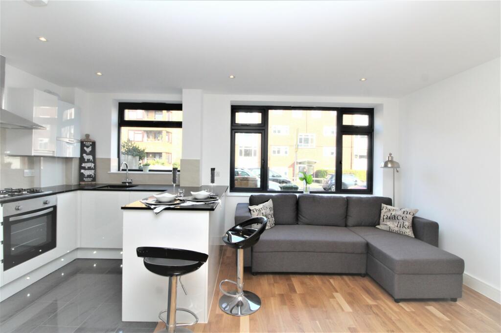 1 bed Apartment for rent in Penge. From Key Property Consultants Ltd