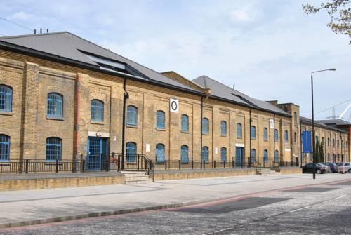 1 bed Apartment for rent in Poplar. From Kilmers - Western Gateway