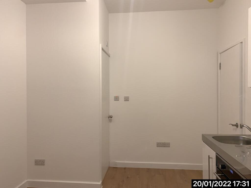 4 bed Apartment for rent in Greenwich. From Kilmers - Western Gateway