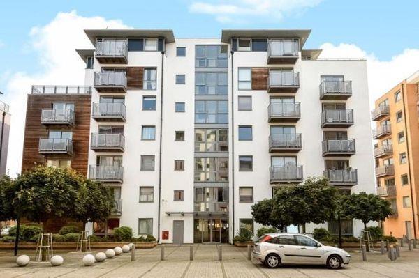 0 bed Studio for rent in London. From Kilmers - Western Gateway 0 bed Studio for rent in London. From Kilmers - Western Gateway