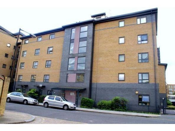 2 bed Apartment for rent in London. From Kilmers - Western Gateway 2 bed Apartment for rent in London. From Kilmers - Western Gateway