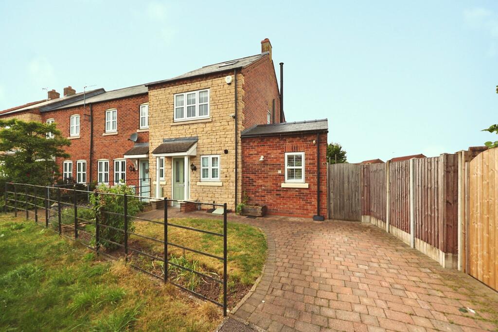 3 bed End of Terrace for rent in Branston. From Kinetic Estate Agents Limited - Lincoln 3 bed End of Terrace for rent in Branston. From Kinetic Estate Agents Limited - Lincoln