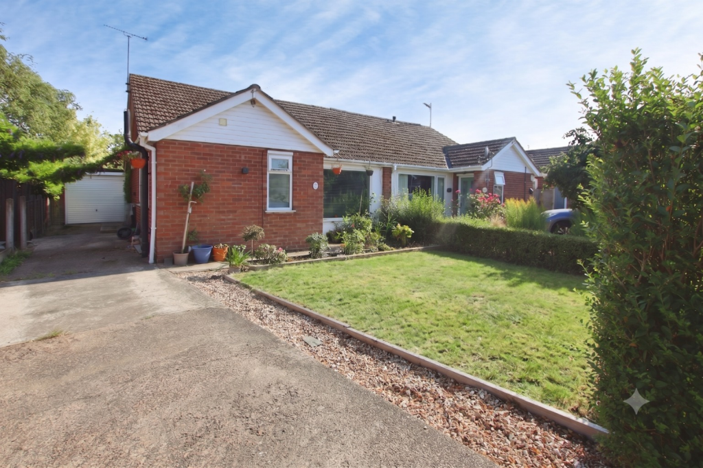 2 bed Bungalow for rent in Nettleham. From Kinetic Estate Agents Limited - Lincoln 2 bed Bungalow for rent in Nettleham. From Kinetic Estate Agents Limited - Lincoln