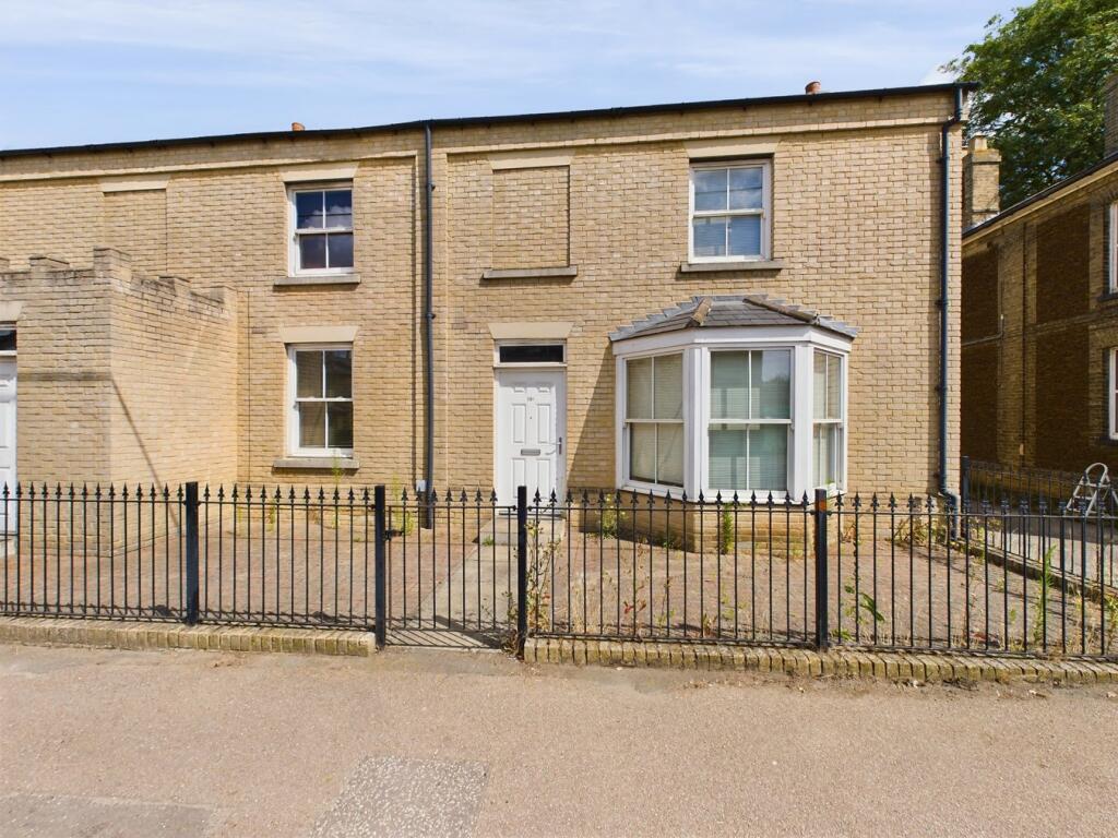 1 bed Apartment for rent in Downham Market. From King & Partners - Downham Market