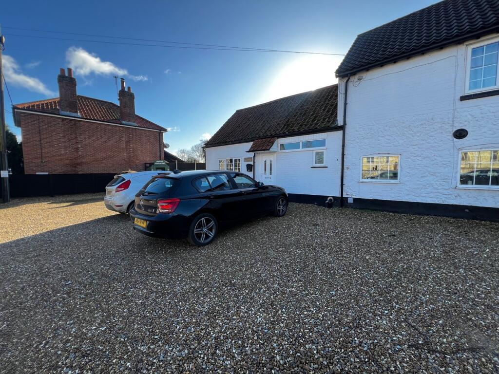 1 bed Annexe for rent in Gooderstone. From King & Partners - Downham Market