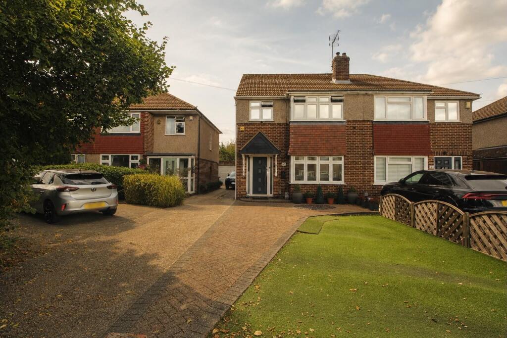 4 bed Semi Detached for rent in Cheshunt. From Kings Group - Cheshunt 4 bed Semi Detached for rent in Cheshunt. From Kings Group - Cheshunt