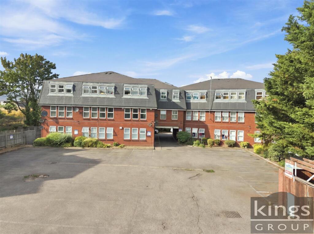 1 bed 1st Floor Flat for rent in Waltham Cross. From Kings Group - Cheshunt 1 bed 1st Floor Flat for rent in Waltham Cross. From Kings Group - Cheshunt