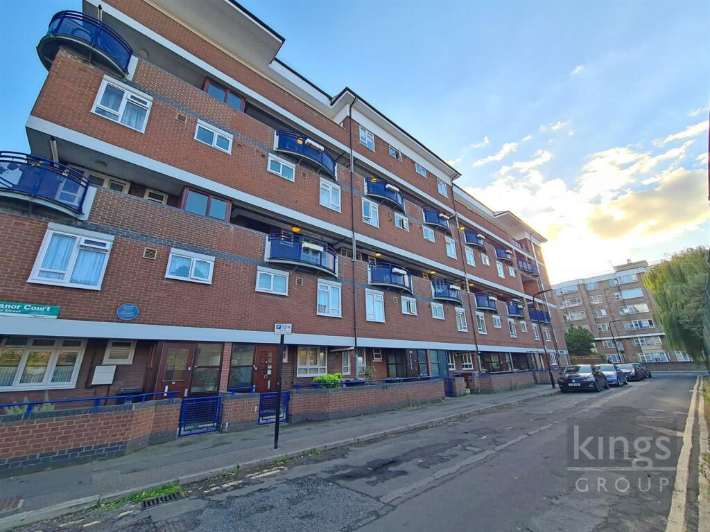3 bed 1st Floor Flat for rent in London. From Kings Group - Hackney 3 bed 1st Floor Flat for rent in London. From Kings Group - Hackney