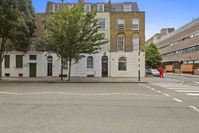 2 bed 1st Floor Flat for rent in Islington. From Kings Group - Hackney