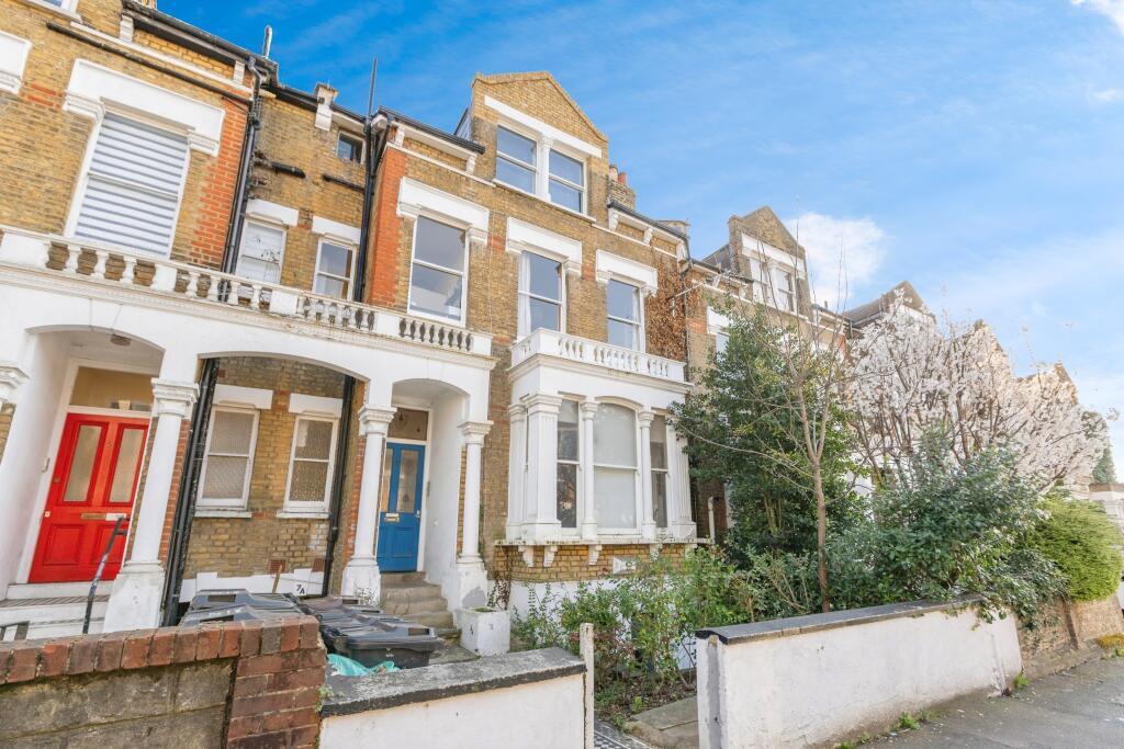 3 bed Apartment for rent in Stoke Newington. From Kings Group - Hackney 3 bed Apartment for rent in Stoke Newington. From Kings Group - Hackney